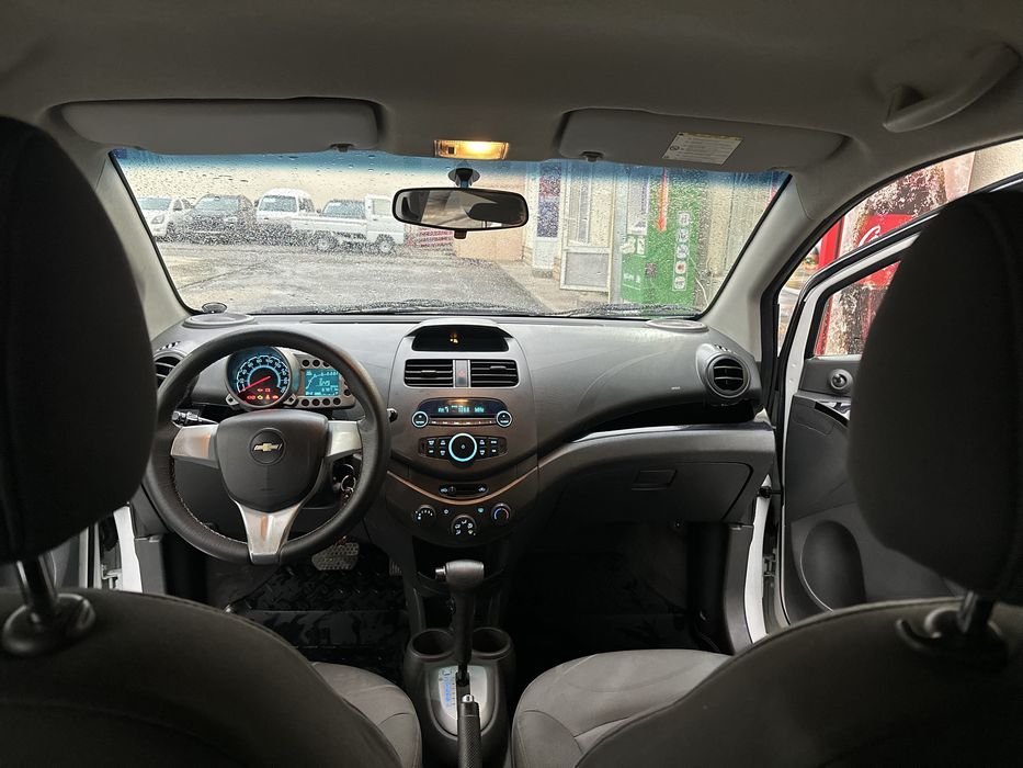 Chevrolet Spark 2012 — 4