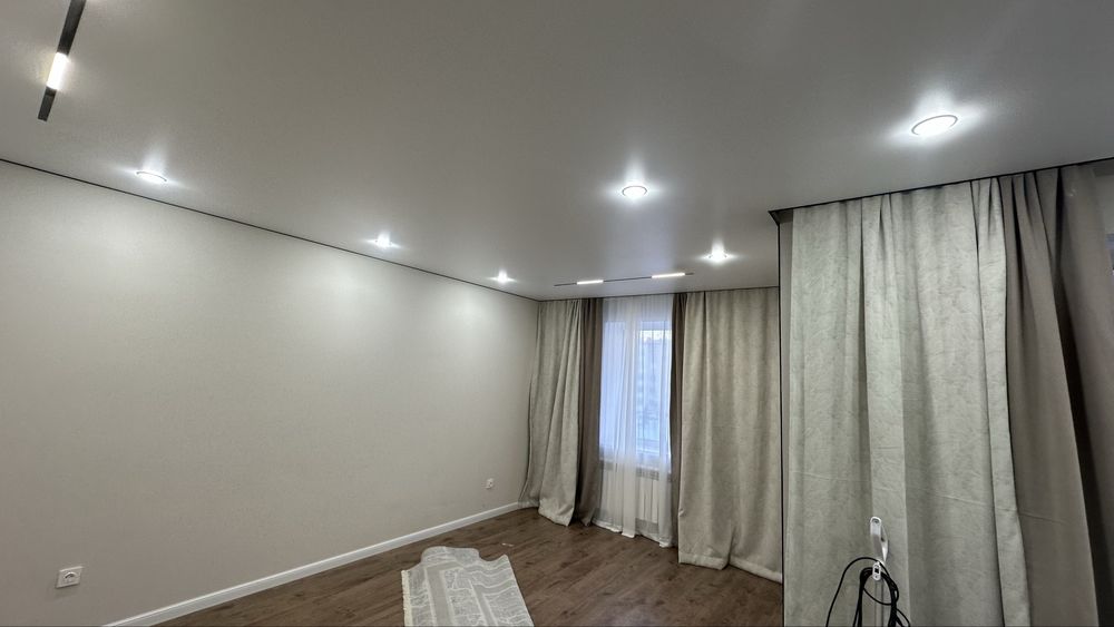 Поклейка обоев