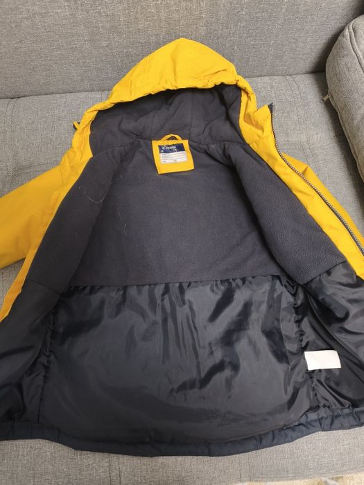 Куртки на мальчика