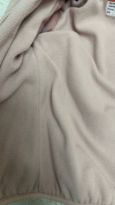 Продам детскую куртку