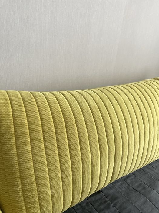 Продам диван в зал / в гостиную