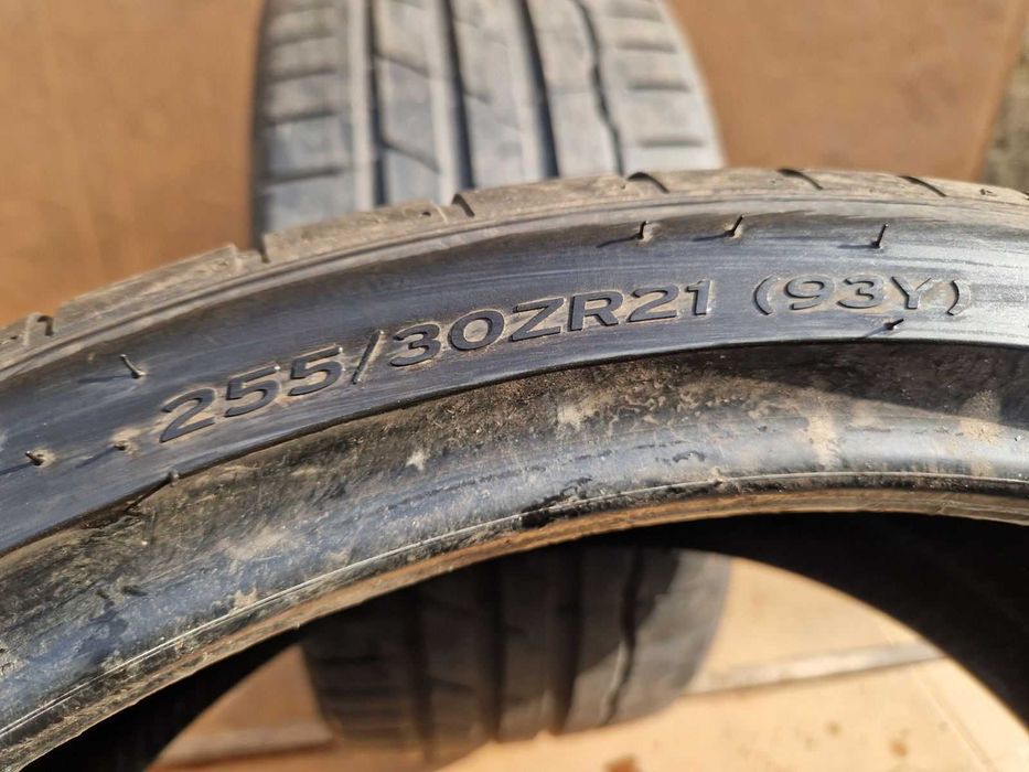 2 Hankook R21 255/30 Летни гуми  DOT2123