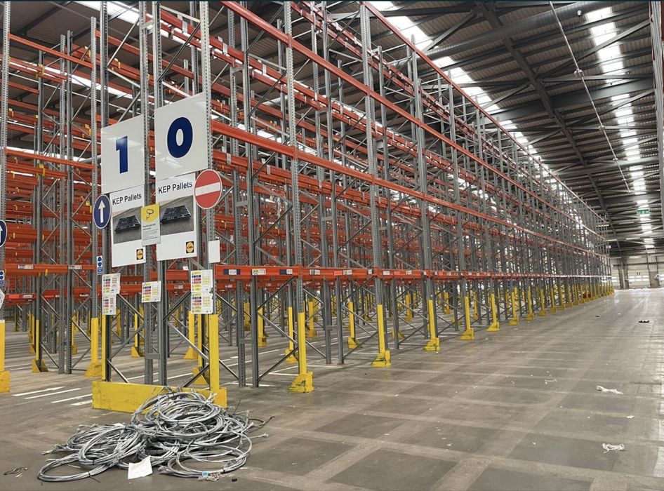 Rafturi metalice industriale