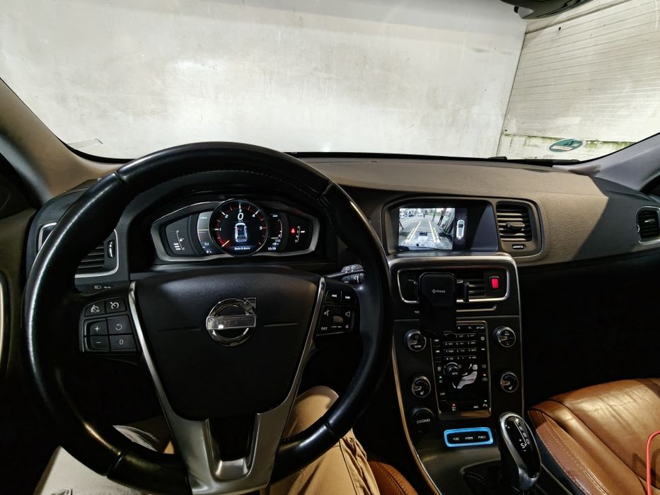 Volvo V60 2.4 Plugin Hibrid