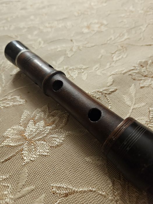 Кавал истинска изработка с кост