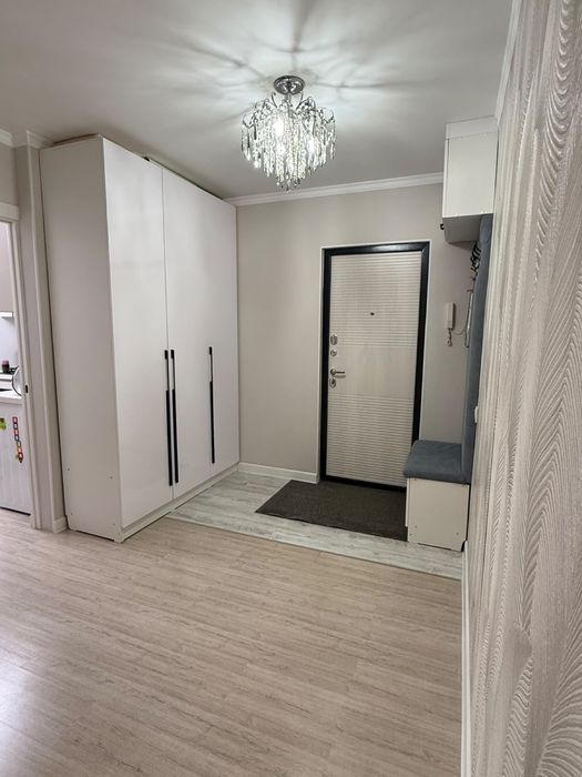 Продам 2 комнату
