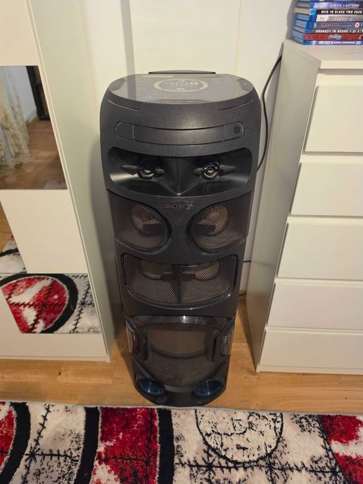 Vand boxa Sony MHC-V82D