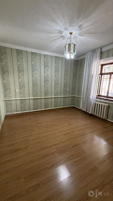 Срочно Ховли сотилади Янгийул центрда