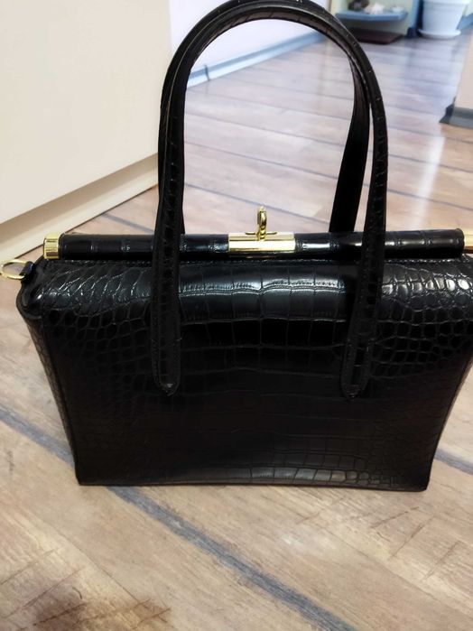 Дамска чанта нова