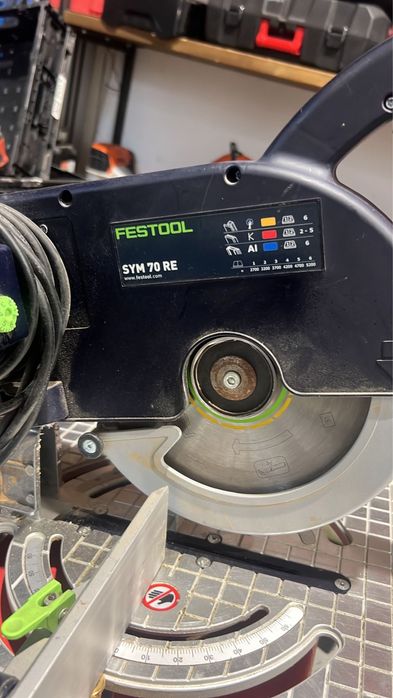 Vand fierastrau circular stationar Festool SYM 70 Re