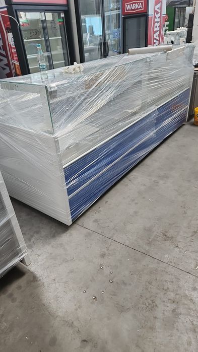 Vitrina frigorifica orizontala mezeluri/carne cu geamul drept