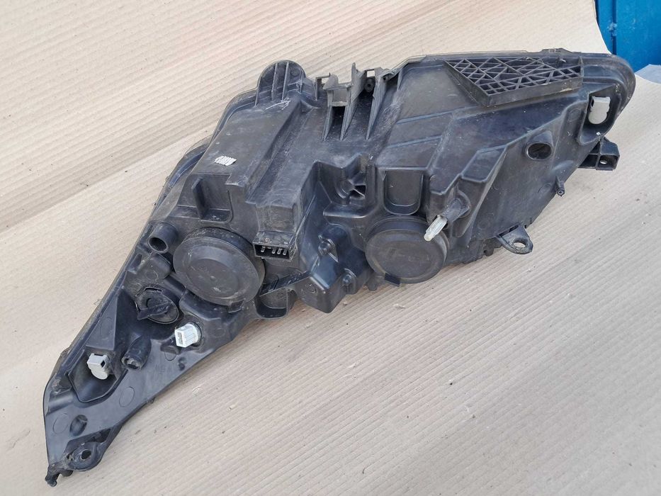 Citroen C4, far faruri complete, aripa aripi originale
