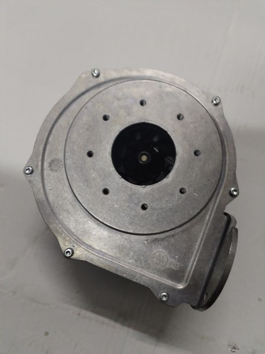 Ventilator vaillant EBMPAPST RG130/0800-3612-031111