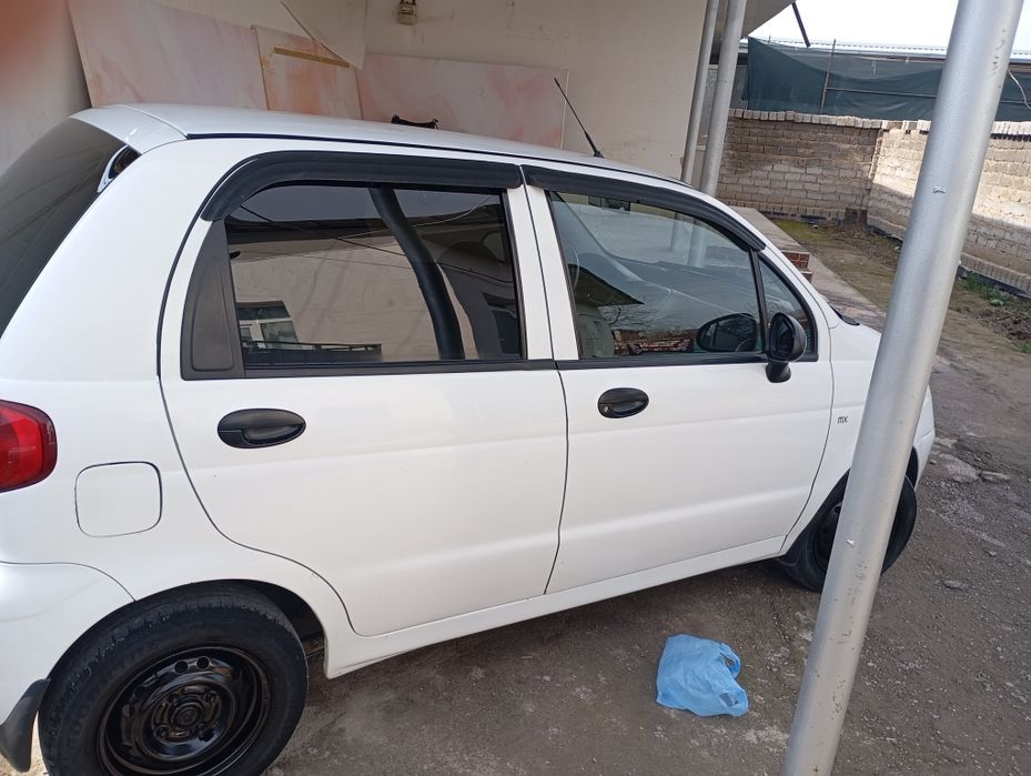 Matis sotiladi, 2002