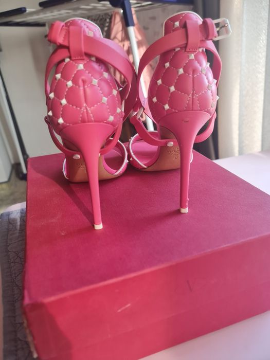 Sandale Valentino Roz