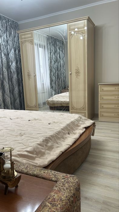 Продам спальный гарнитур Шатура