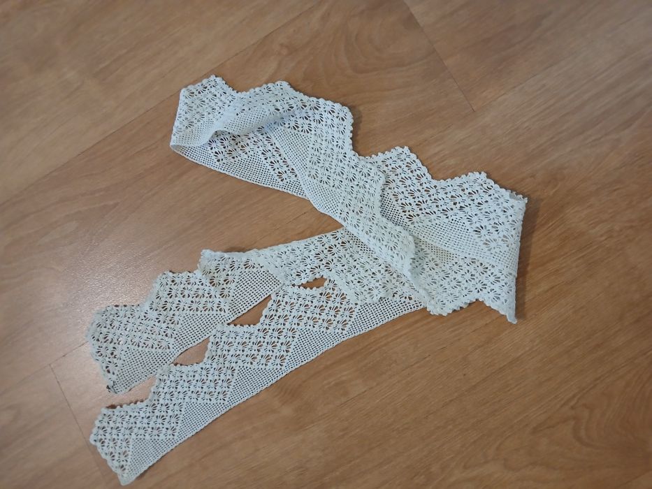 Памучна дантела,плетена на една кука.