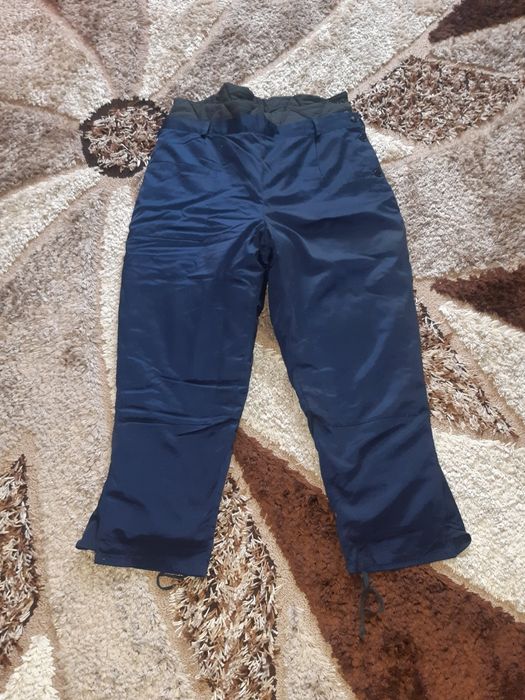 Продам    джинсы