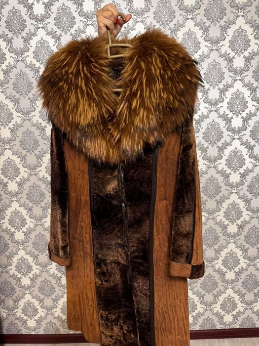 Дубленка коричневая