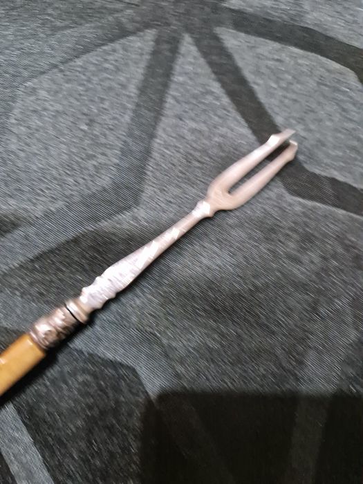 Уникална антикварна колекционерска английска сребърна вилица