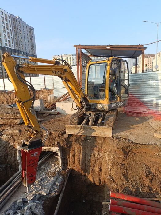 Услуги мини-экскаватора.