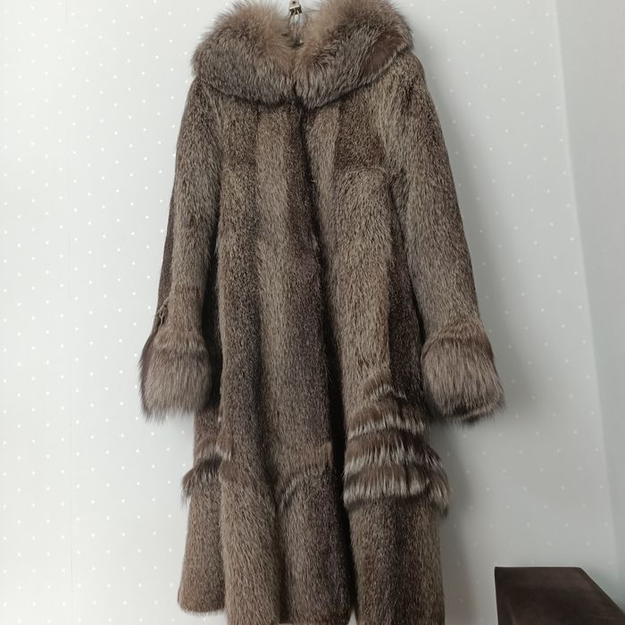 Продается нутриевая шуба