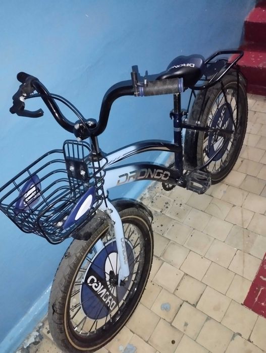 Holati zo'r velosiped sotiladi