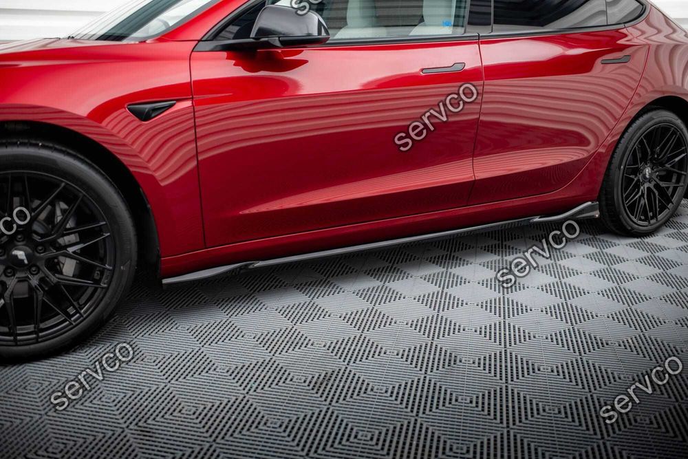 Praguri Tesla Model 3 Project Highland Facelift 2023- v3 Maxton Design