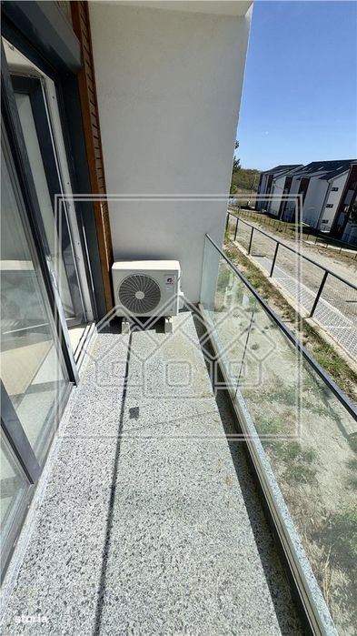 Apartament 2 camere, finisat la cheie, cu AC, jaluzele electrice si lo
