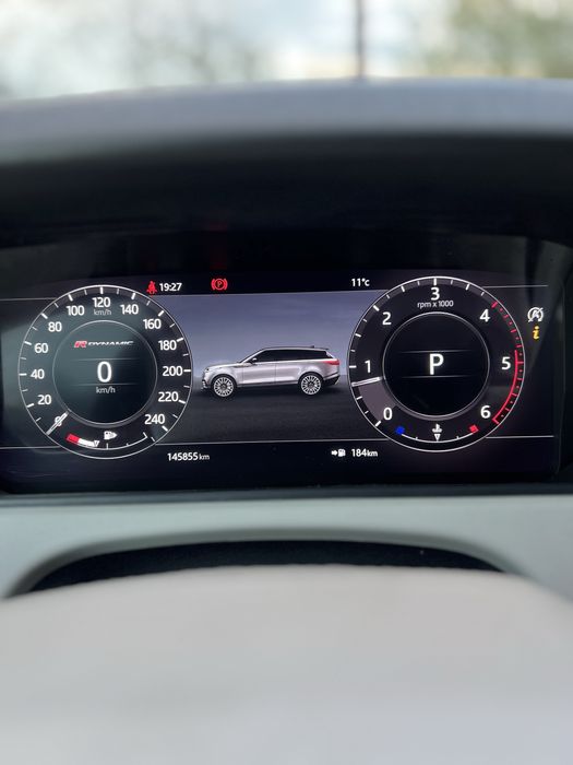 Range Rover Velar R-DYNAMIC