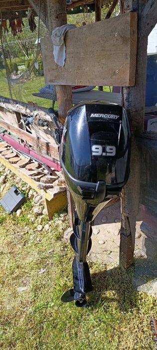 Двигател за лодка