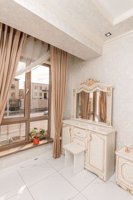 1x xonali lyuks uy arendaga beriladi