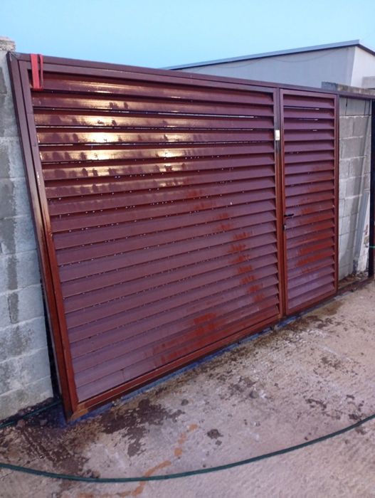 Poarta robusta  culisanta din fier cu lamele h210 L300