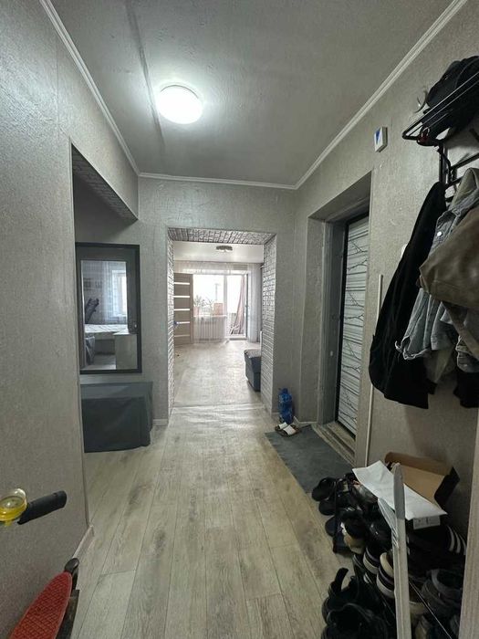 Продам 3 ком в центре