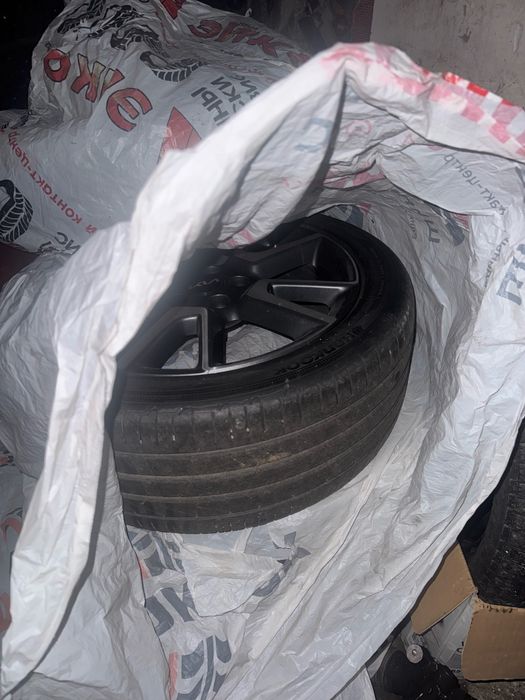 Диски R18 оргинал Киа с завод с датчиком