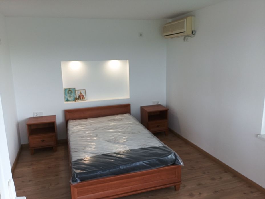 Продава къща с.о Лозницата Директно от собственик