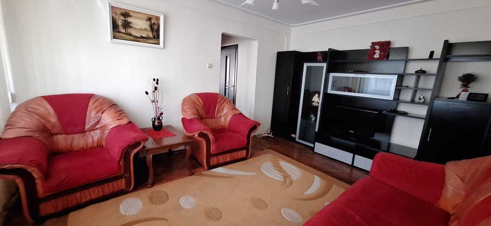 Apartament cu 2 camere Podu Ros Persoana Fizica