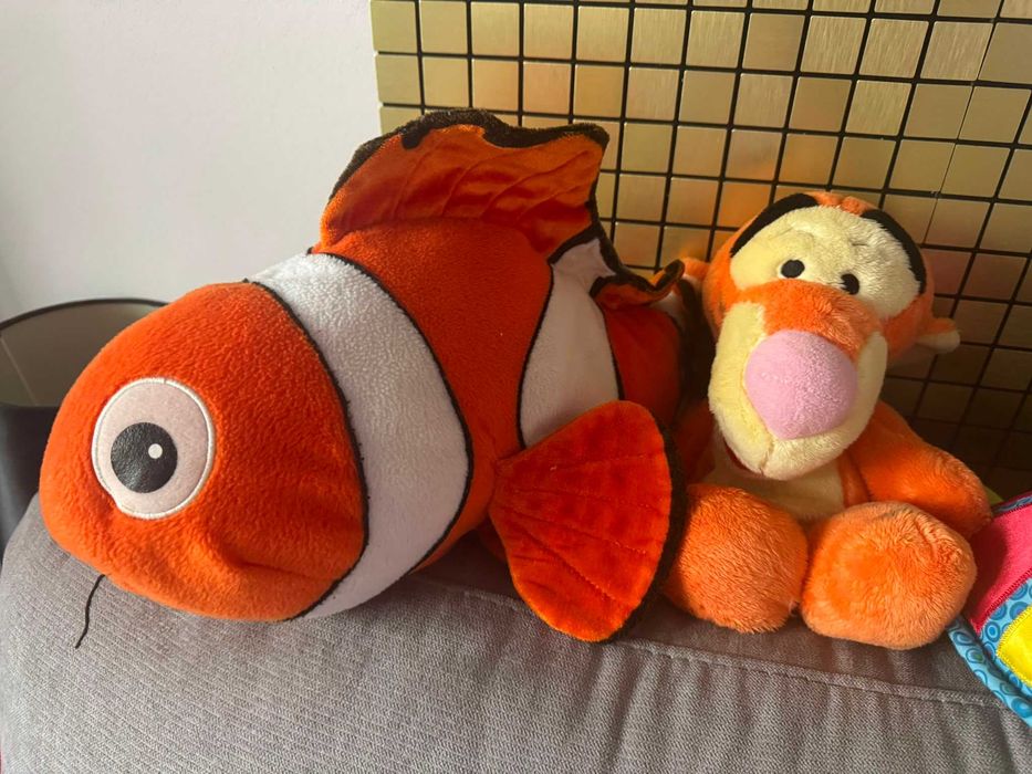 Lot 5 jucării pluș Disney Mickey, Tigger, Nemo + Broască Testoasă Lamaze + Maimuță Wild Republic