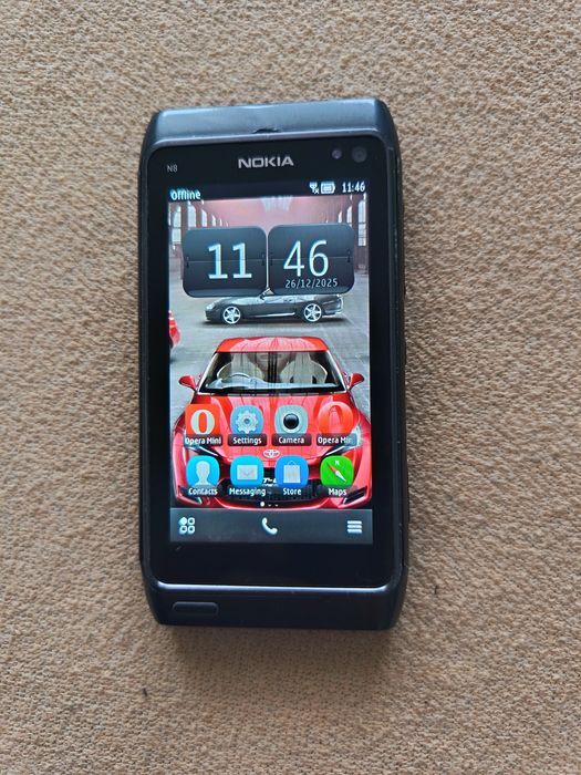 Pentru colectionari Nokia N8