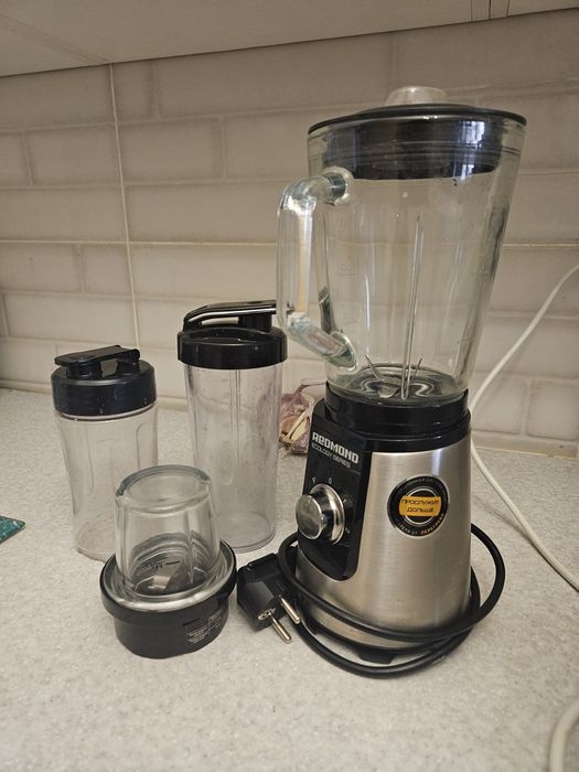 Блендер Редмонд Redmond RSB-M3401