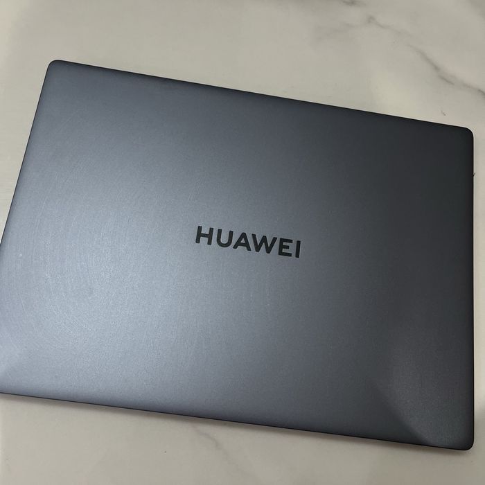 Продам ноутбук Huawei