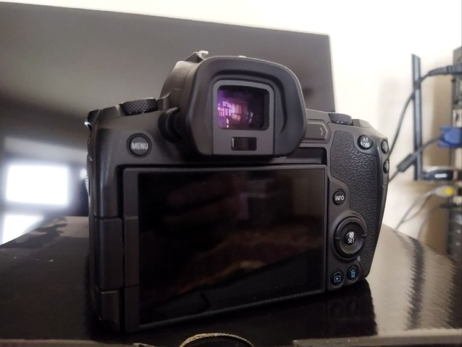 Canon eos r sotiladi xolati ideal variantka berilmidi