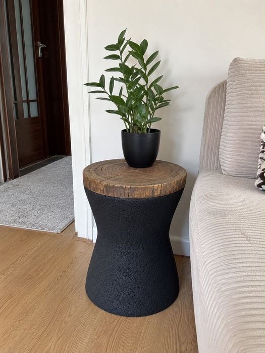 Masă laterală HOMPUS tip Clepsidră – MgO – Aspect Lemn – Interior/Exterior – Nouă