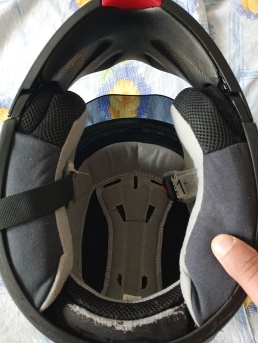 Продавам  Мото Каска Във Много Добро Състояние