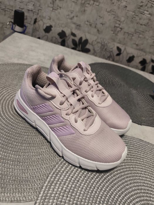 Маратонки Adidas cloudfoam