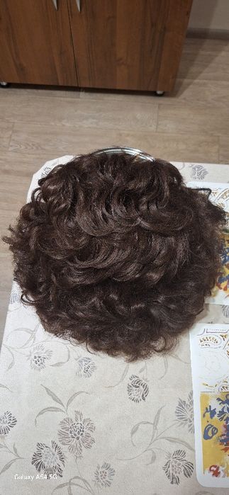 Парики женске, искусственный волос.