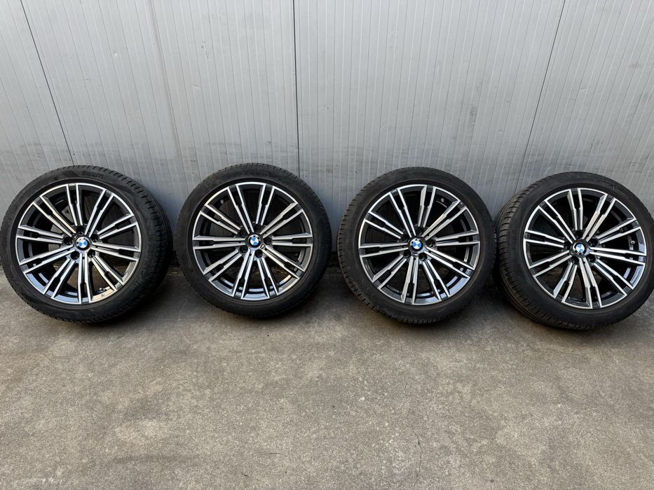 Jante 18 originale Bmw G20 vara 225/45R18 si 255/40R18