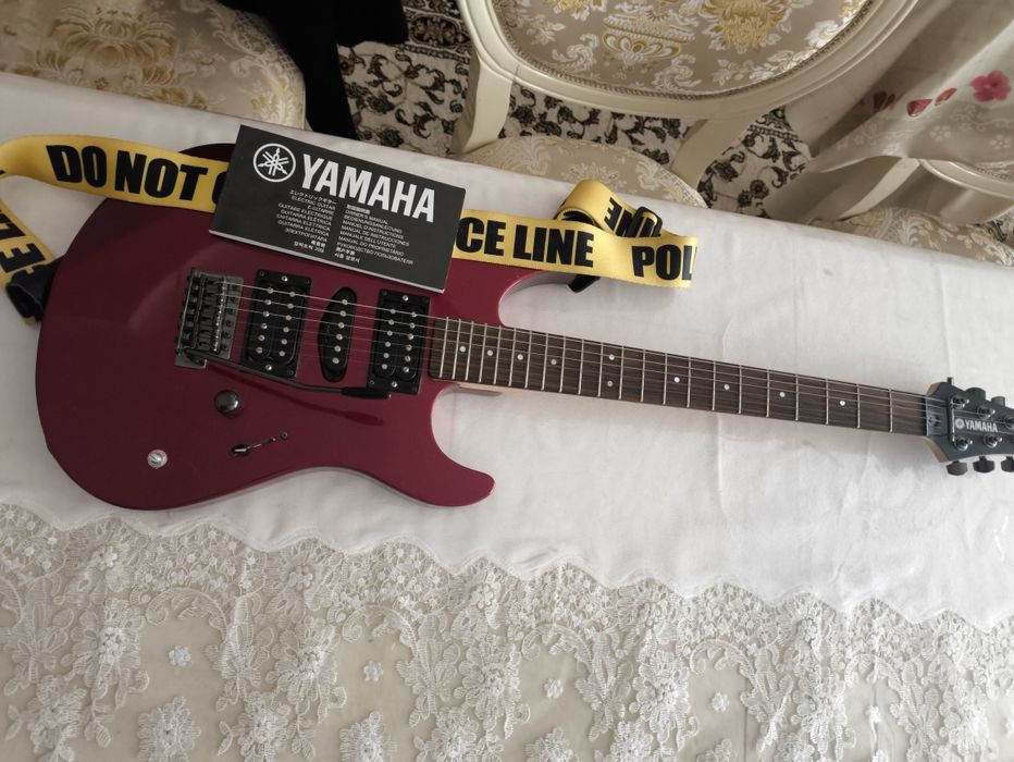 Электрогитара Yamaha rgx121z