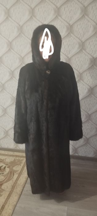 Продам шубу норковую
