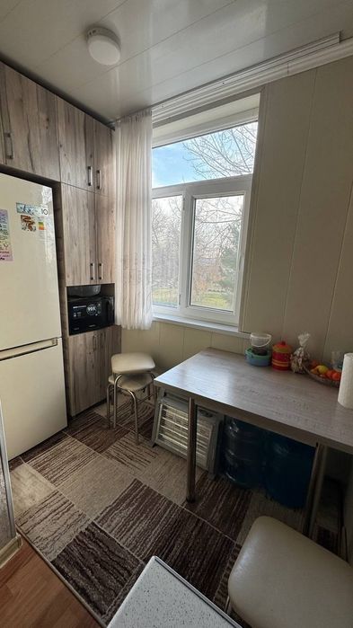 Продаю 2-ух комнатную квартиру